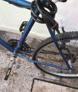 En venta Bicicleta de Montaña cubiertas casi nuevas, € 200.00