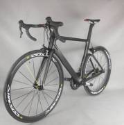 Sell road bike with an aluminum and carbon frame, € 1,500.00