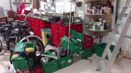 Urge vender Taller de motos en Asturias, € 35,000.00