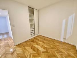 A la venta piso precioso en zona centro, € 130,000