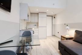 Vendo apartamento de un dormitorio recién reformado, € 255,000
