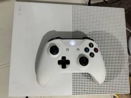 En venta consola Xbox One S - 500GB, € 95.00