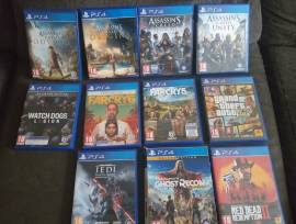 Vendo consola Ps4 500gb + 32 juegos, € 450.00