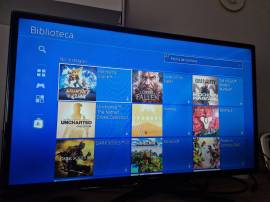 Cuenta con 14 juegos playstation 4, USD 100.00